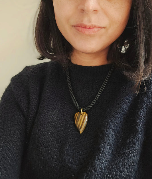 Tiger eye heart