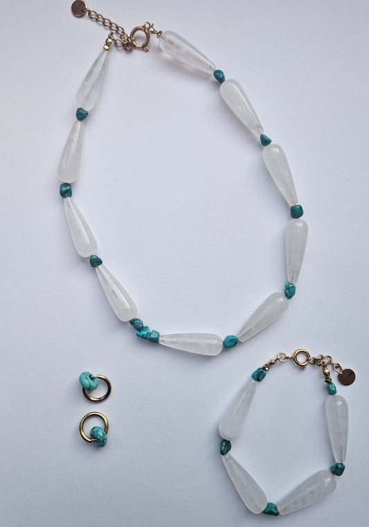Swirl necklace