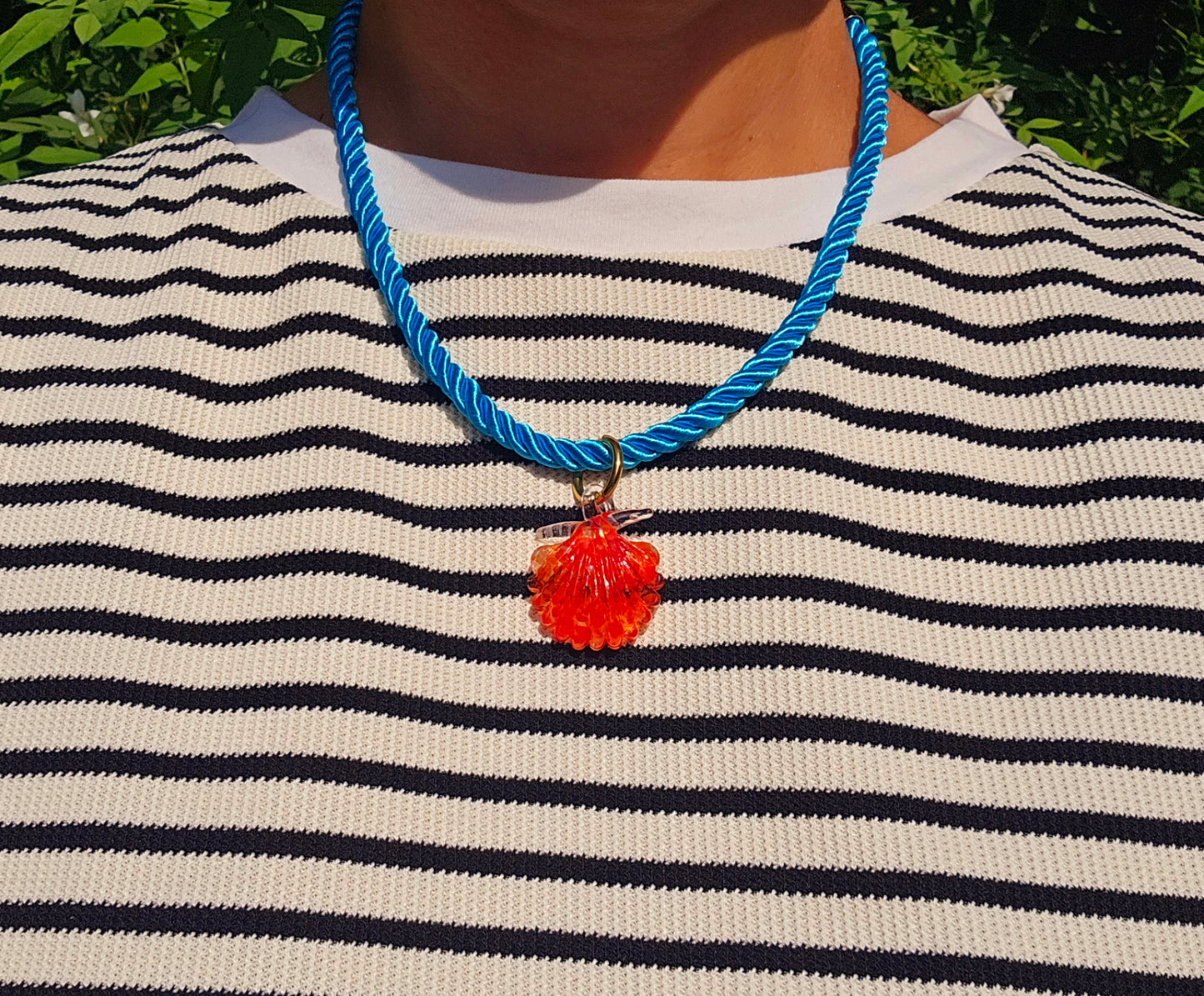 Red glass shell pendant