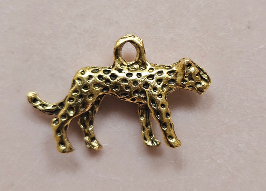 Cheetah pendant