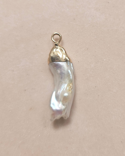 Wonky pearl